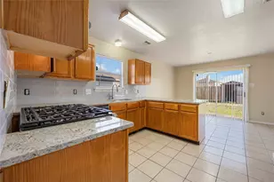 4806 Cotton Ridge Trail, Houston, TX 77053 - Photo 10