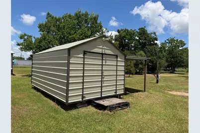 194 Meadowlark S, Palacios, TX 77465 - Photo 18