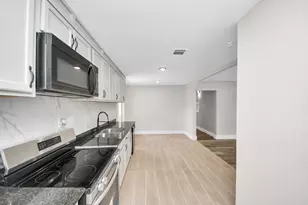 5903 Belneath St, Houston, TX 77033 - Photo 10