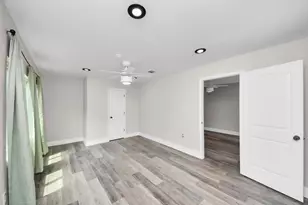 5903 Belneath St, Houston, TX 77033 - Photo 20