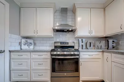 5806 Cartagena Street, Houston, TX 77035 - Photo 12