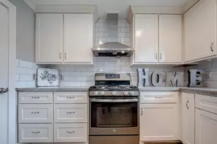 5806 Cartagena St, Houston, TX 77035 - Photo 12