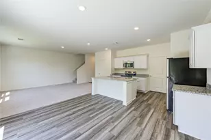 10207 Purple Daphne Ln, Houston, TX 77016 - Photo 10