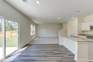 10207 Purple Daphne Ln, Houston, TX 77016 - Photo 12