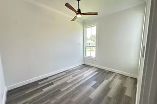 2001 29th St, Galveston, TX 77550 - Photo 10