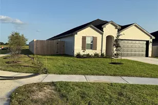 1414 Splashing Wave Dr, Iowa Colony, TX 77583 - Photo 2