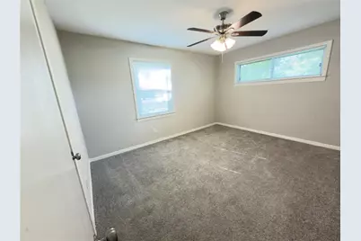 819 W Kyle Road, Clute, TX 77531 - Photo 20