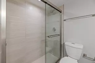 2250 Bering Dr, Houston, TX 77057 - Photo 8