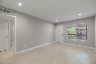 2250 Bering Drive #1O4, Houston, TX 77057 - Photo 1