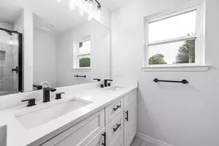 789 Fortune St, Houston, TX 77088 - Photo 42
