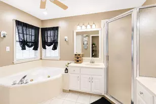 2305 Katherine St, Brenham, TX 77833 - Photo 12