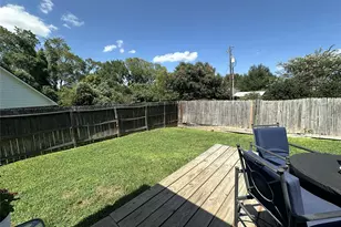 2305 Katherine St, Brenham, TX 77833 - Photo 18