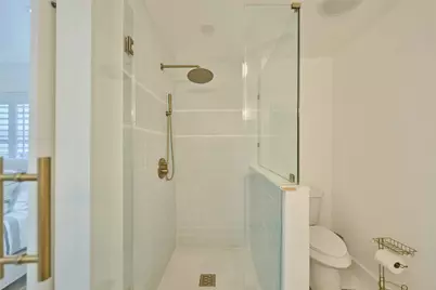 7117 Delesandri Drive, Hitchcock, TX 77563 - Photo 24