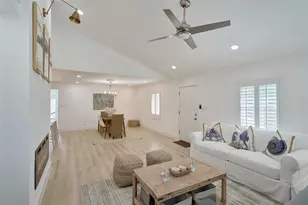 7117 Delesandri Dr, Hitchcock, TX 77563 - Photo 6