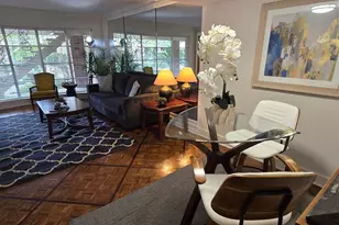 2727 Briarhurst Dr, Houston, TX 77057 - Photo 2