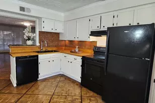 2727 Briarhurst Dr, Houston, TX 77057 - Photo 14