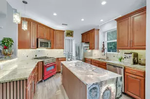 130 S Millport Cir, Spring, TX 77382 - Photo 8