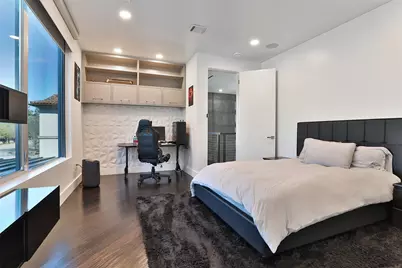 11905 Barryknoll Lane, Houston, TX 77024 - Photo 44