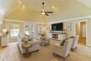 55 Silver Lace Ct, Lake Jackson, TX 77566 - Photo 14