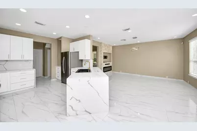 11027 Dellrose Crossing Drive, Richmond, TX 77406 - Photo 10