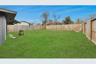 834 Ellington Street, Houston, TX 77088 - Photo 32