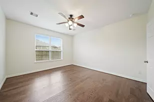 322 Lake Rim Drive, Rosenberg, TX 77469 - Photo 8