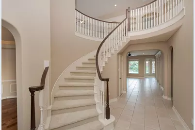 12406 Santiago Cove Lane, Houston, TX 77041 - Photo 4