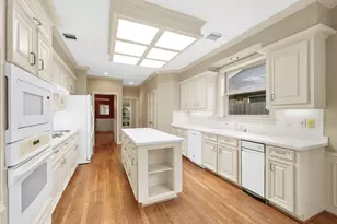 15 Hilshire Grove Ln, Houston, TX 77055 - Photo 22