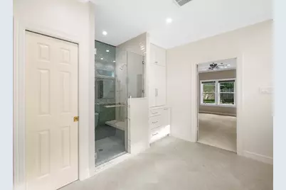 15 Hilshire Grove Lane, Houston, TX 77055 - Photo 8
