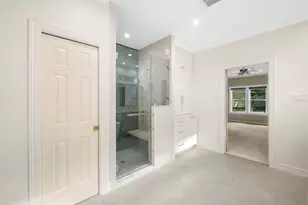 15 Hilshire Grove Ln, Houston, TX 77055 - Photo 8