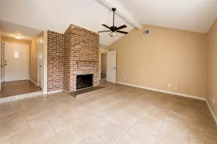 8410 Garden Parks Dr, Houston, TX 77075 - Photo 2