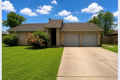 8410 Garden Parks Drive, Houston, TX 77075 - Photo 1