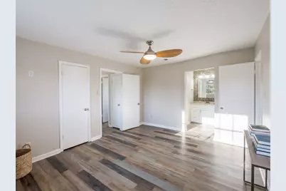 302 Morningside Drive, League City, TX 77573 - Photo 12