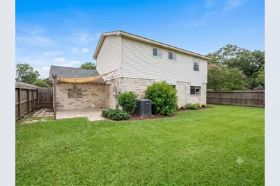 302 Morningside Drive, League City, TX 77573 - Photo 18