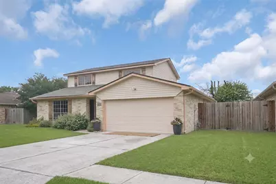 302 Morningside Drive, League City, TX 77573 - Photo 2