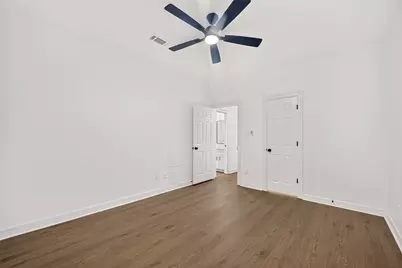 4415 Country Club View, Baytown, TX 77521 - Photo 28