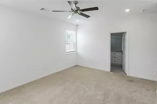 14975 Eagle Feather Dr, Houston, TX 77090 - Photo 12