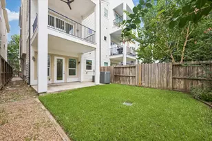 5631 Kiam St, Houston, TX 77007 - Photo 10