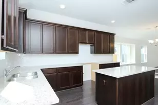 204 Laura Leigh Ln, Angleton, TX 77515 - Photo 20