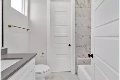 806 Fisher Street #F, Houston, TX 77018 - Photo 16