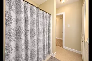 2114 S Yorktown Ct S, League City, TX 77573 - Photo 16