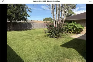 2114 S Yorktown Ct S, League City, TX 77573 - Photo 18