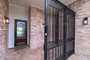 20 Charleston Street N, Sugar Land, TX 77478 - Photo 32