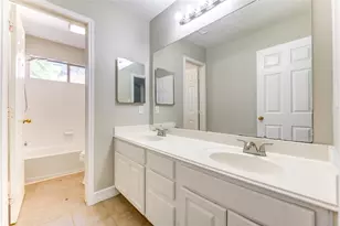 12207 Lakewood Glade Ct, Cypress, TX 77429 - Photo 32