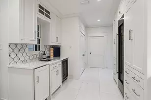1702 South Blvd, Houston, TX 77098 - Photo 12