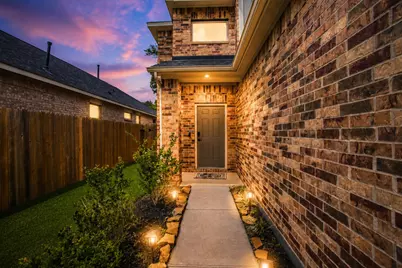 27094 Grey Fox Run, Magnolia, TX 77354 - Photo 2