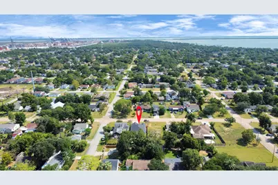 406 S Iowa Street, La Porte, TX 77571 - Photo 46