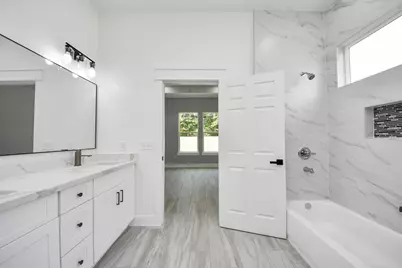 406 S Iowa Street, La Porte, TX 77571 - Photo 30