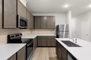 9024 Madera Rd, Houston, TX 77078 - Photo 2