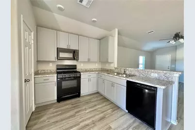 270 Cumberland Forest Drive, Magnolia, TX 77354 - Photo 4